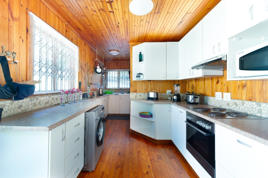 3 Bedroom Property for Sale in Meedingsride Western Cape